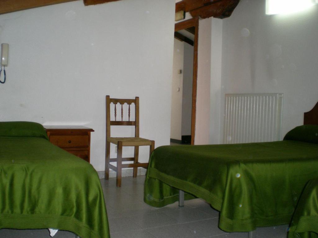 Hotel Puerta Romeros Burgo Esterno foto