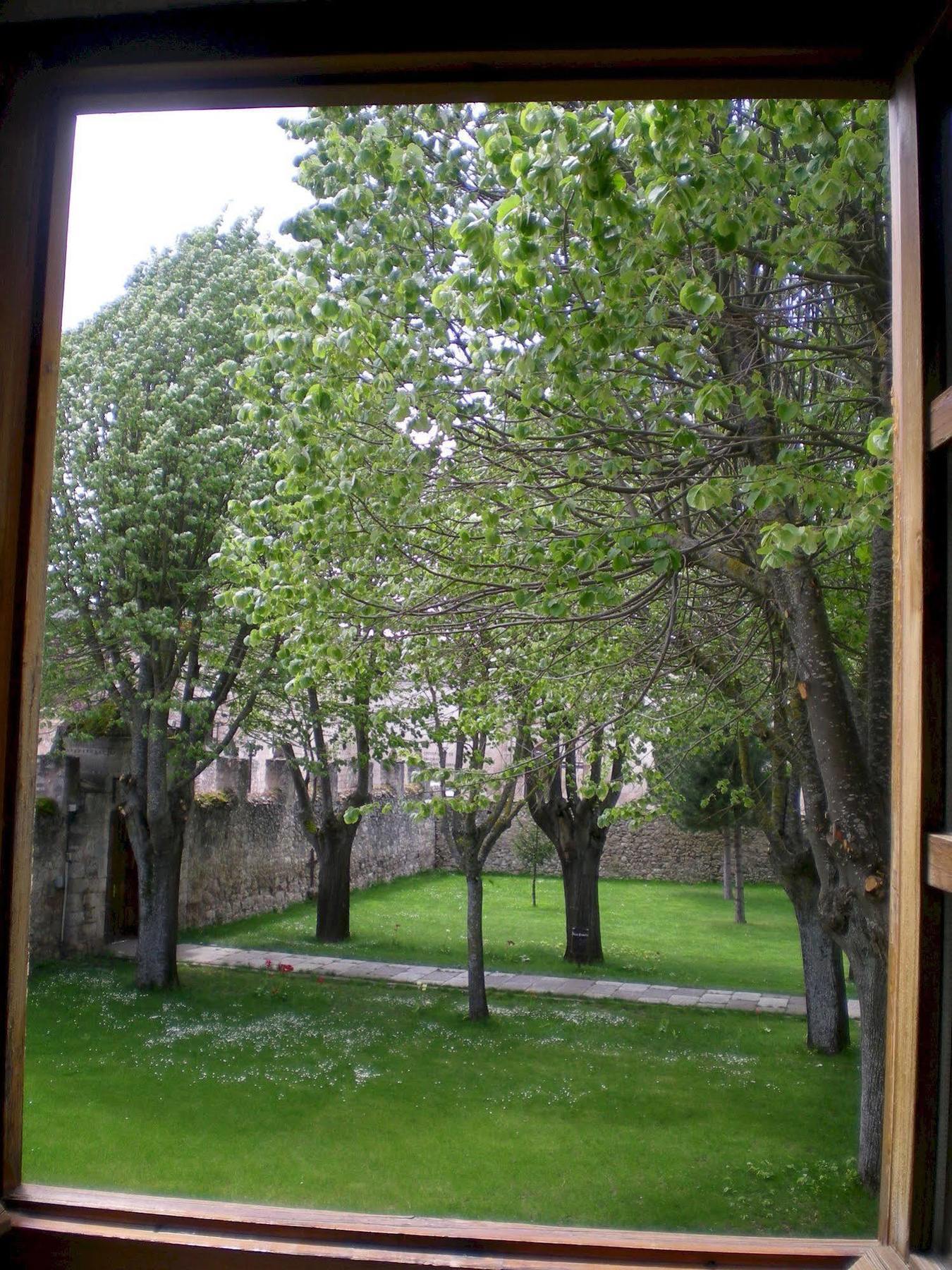Hotel Puerta Romeros Burgo Esterno foto